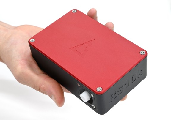 Redback Systems develops compact, high-resolution spectrometers to capture a wide spectral range in a single snapshot for use in broad scientific and industrial domains.